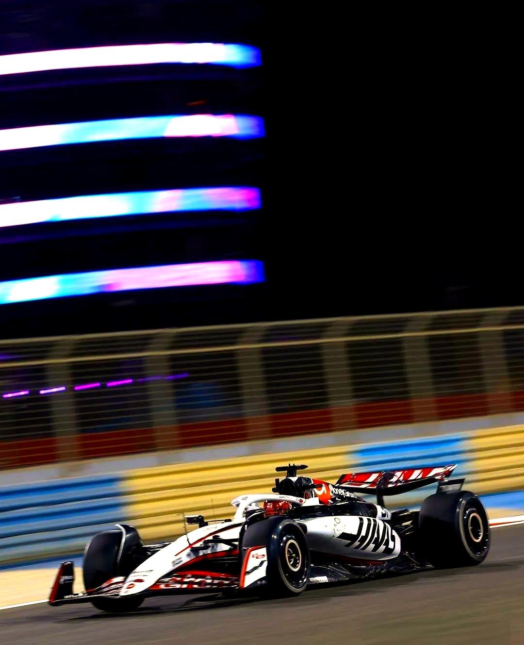 开云体育APP下载-迈凯伦横扫哈斯车队，周冠宇惊艳四座  第2张