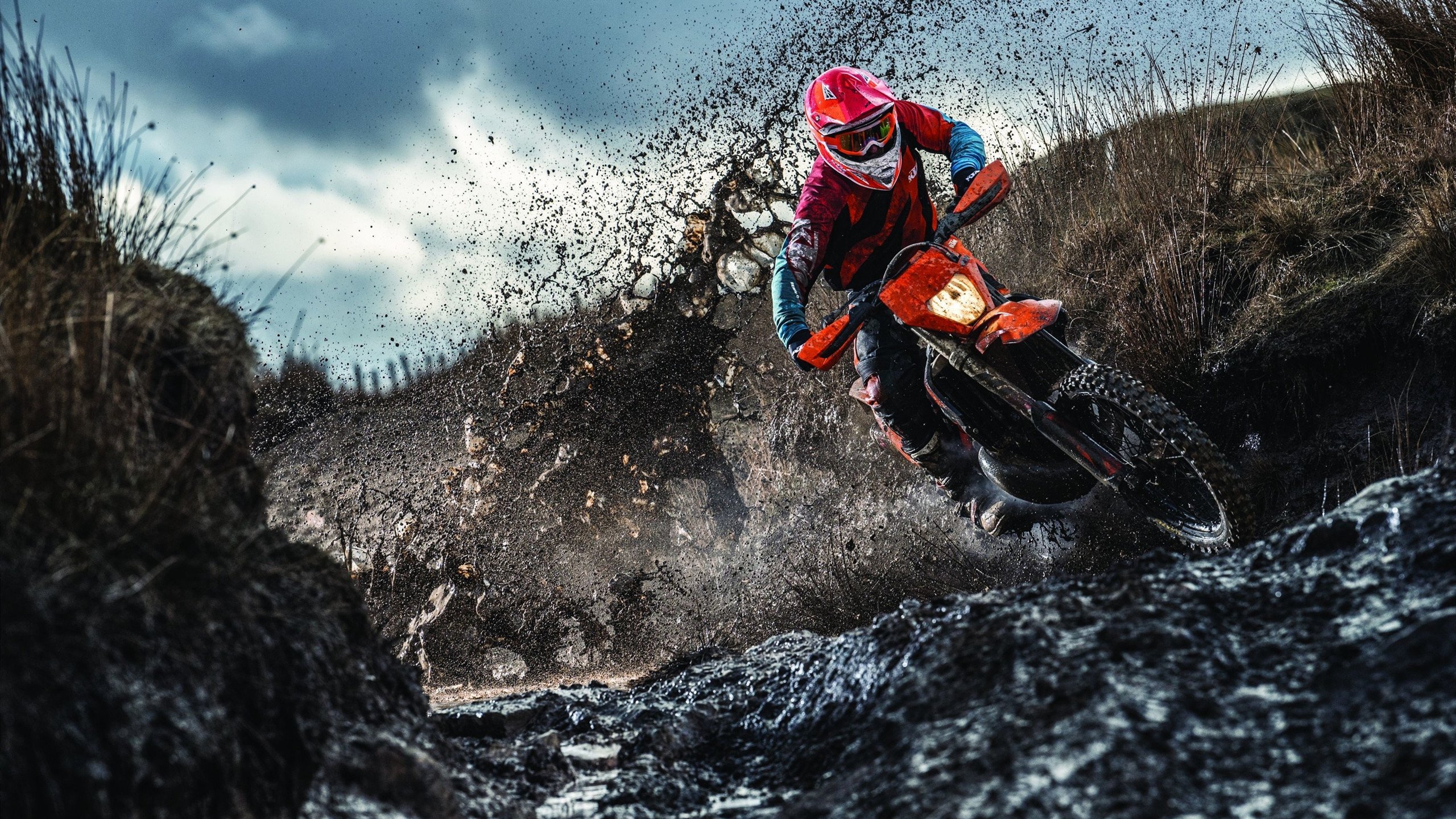 开云下载-努涅斯攻防两端统治，卡塔尔狂胜玻利维亚，一场定义亚洲足球未来的胜利  第2张