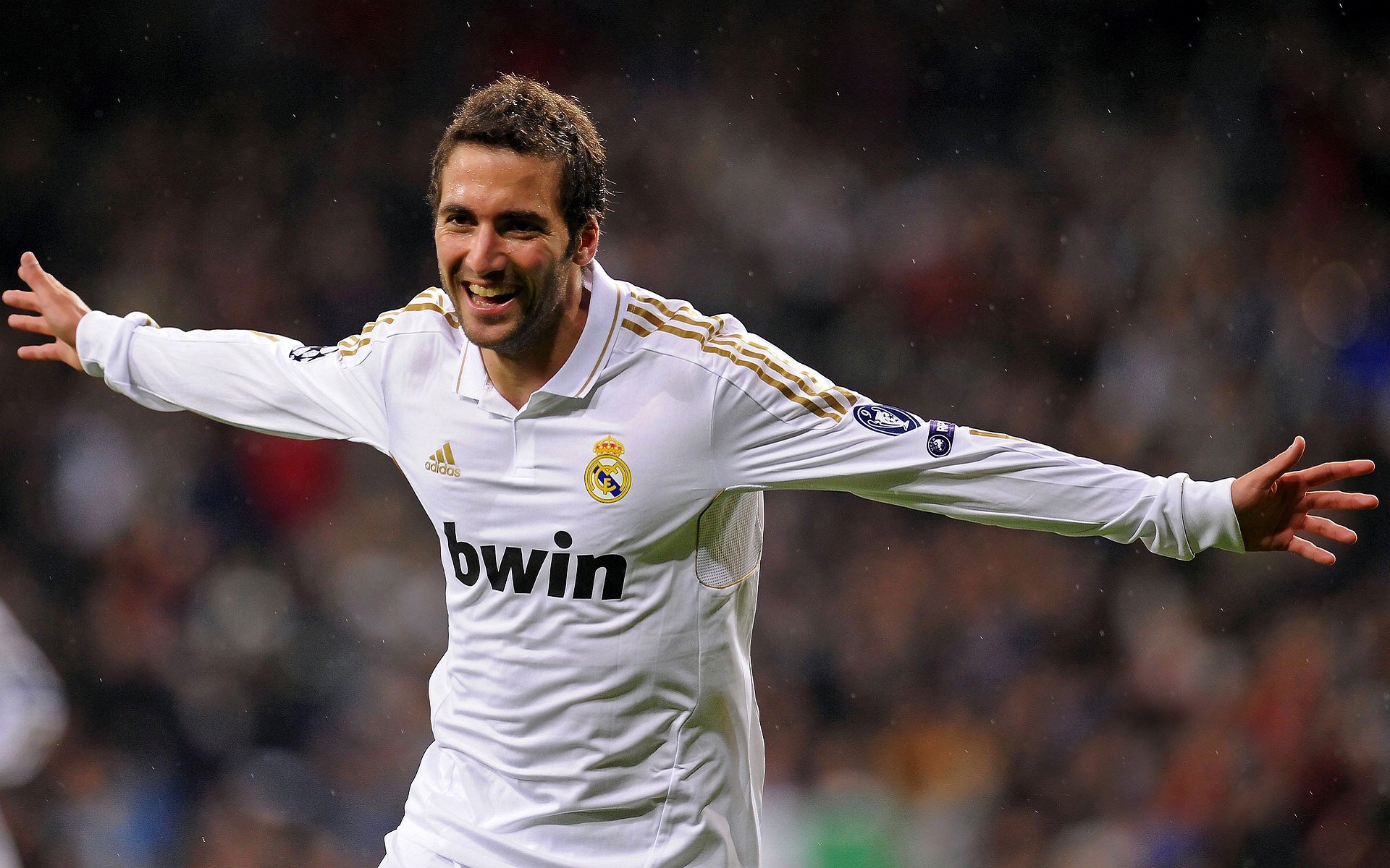 开云体育app-波兰争冠战与埃及出局，赖斯在西甲国家德比接管的隐喻  第2张