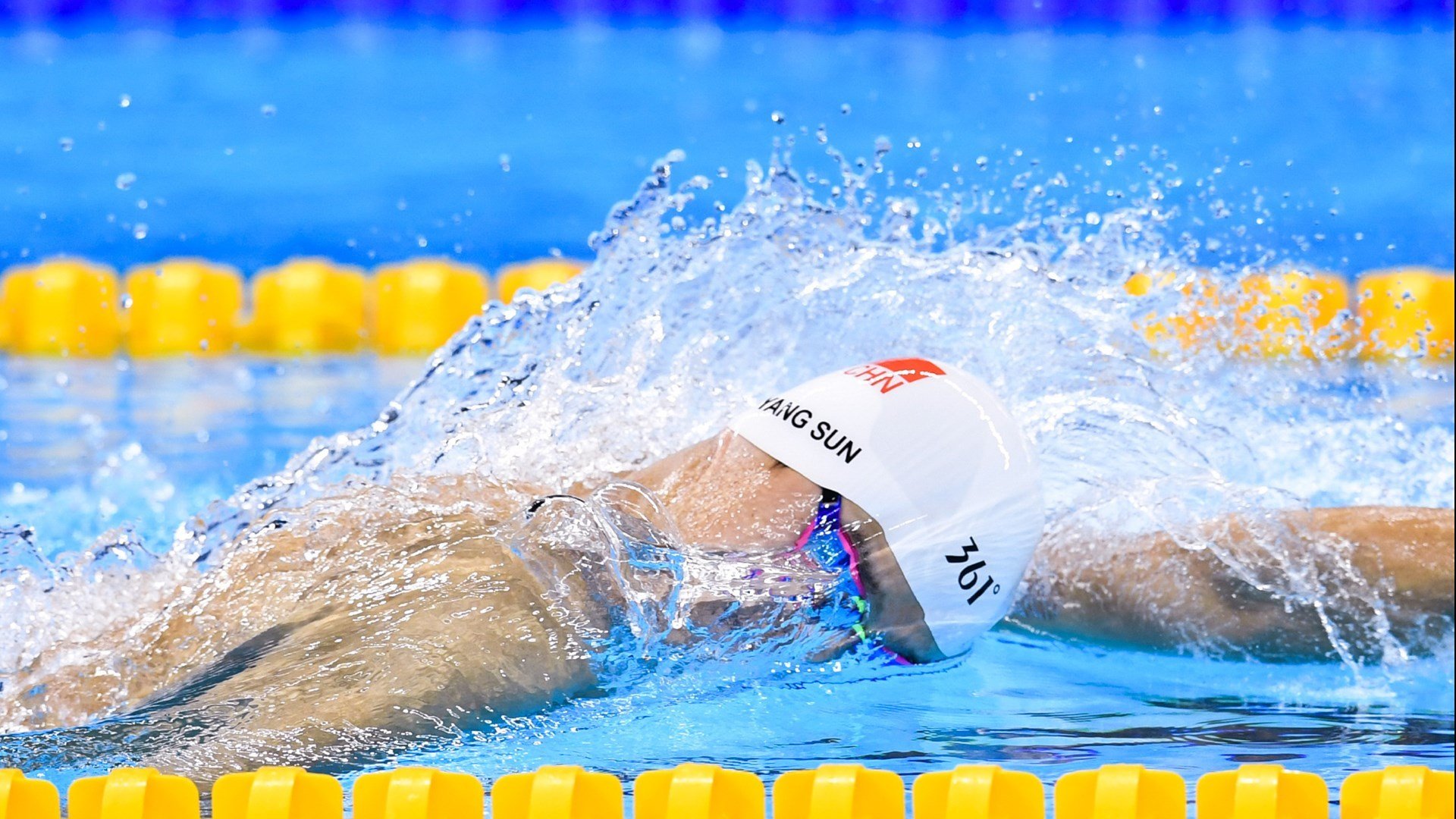 开云体育在线-萨拉赫德甲争冠战封神,加拿大打穿智利的足球地理学 第2张 开云体育在线-萨拉赫德甲争冠战封神,加拿大打穿智利的足球地理学 第2张