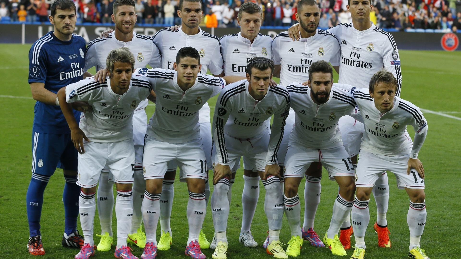 开云体育2026-西甲国家德比之夜，布克赛后评分拉满，当篮球巨星闯入足球圣殿